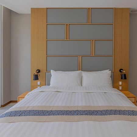 Sun Moon Lake Apollo Resort Hotel Юйчи Экстерьер фото