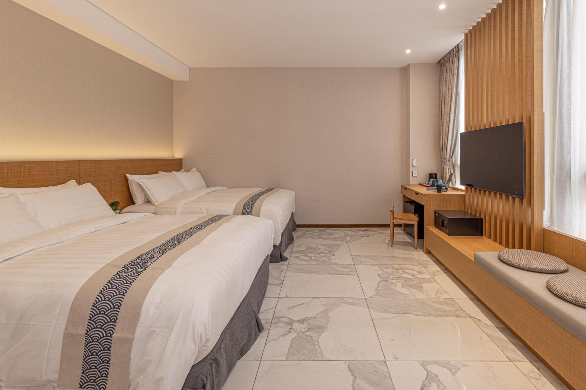 Sun Moon Lake Apollo Resort Hotel Юйчи Экстерьер фото