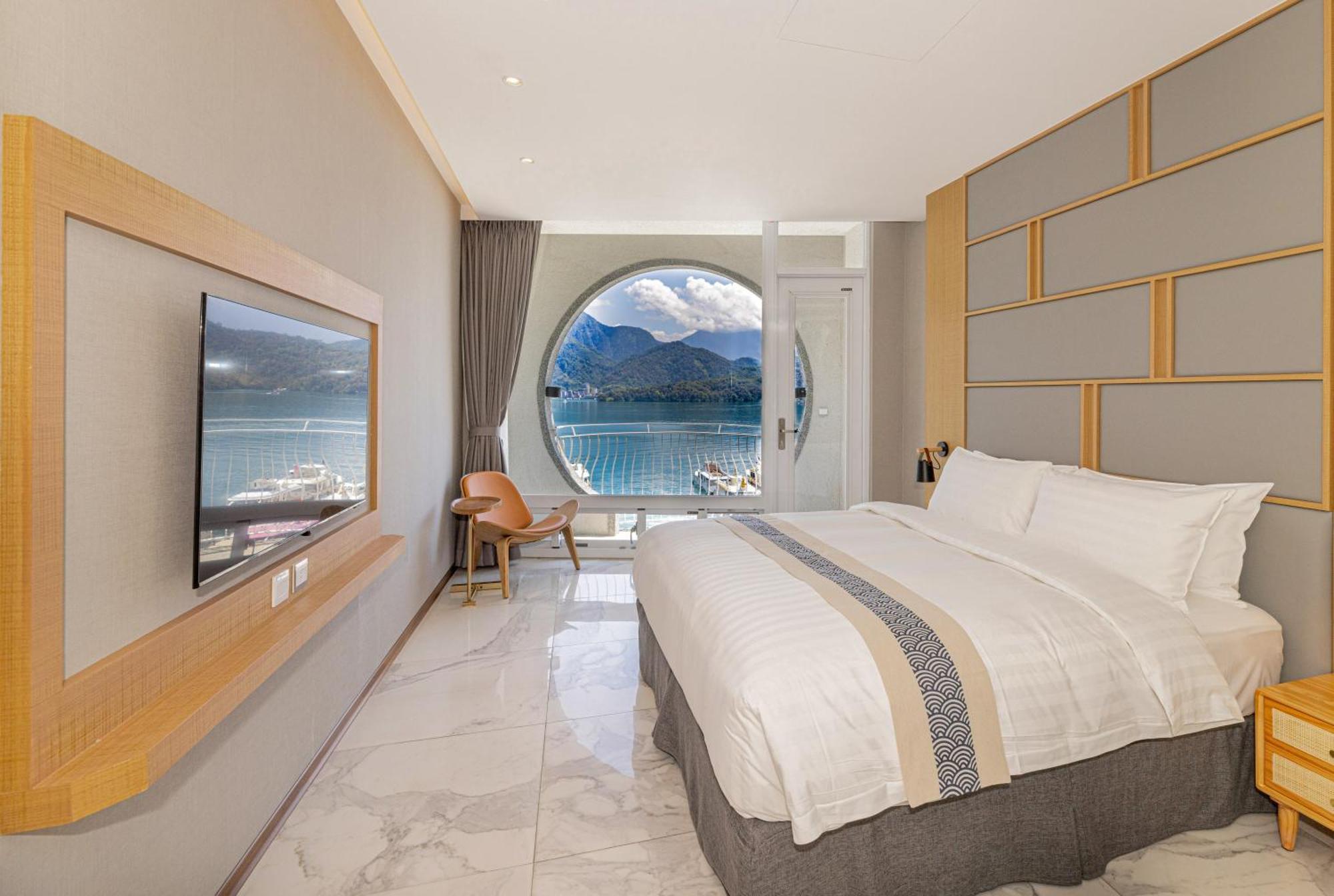 Sun Moon Lake Apollo Resort Hotel Юйчи Экстерьер фото