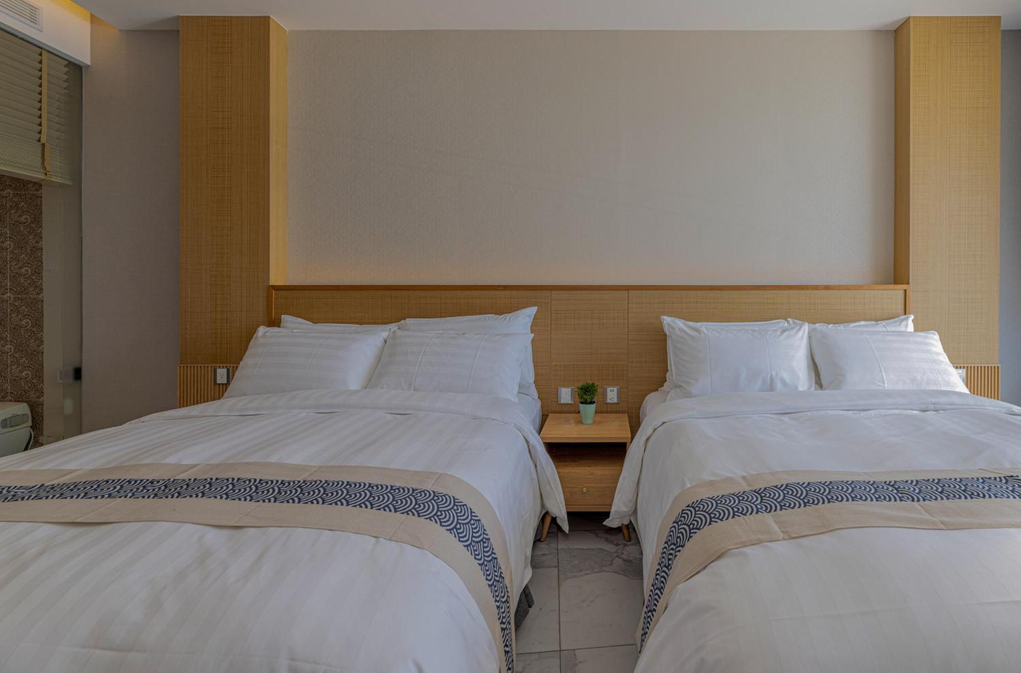 Sun Moon Lake Apollo Resort Hotel Юйчи Экстерьер фото
