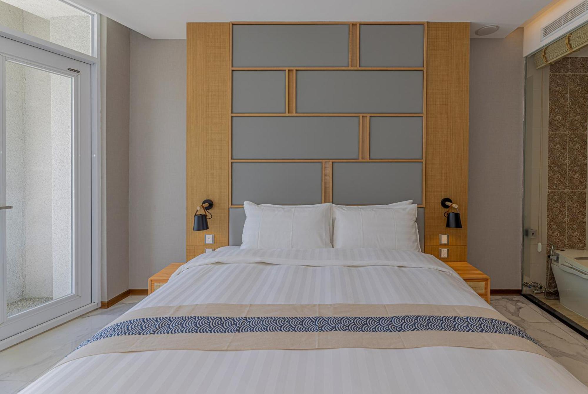 Sun Moon Lake Apollo Resort Hotel Юйчи Экстерьер фото