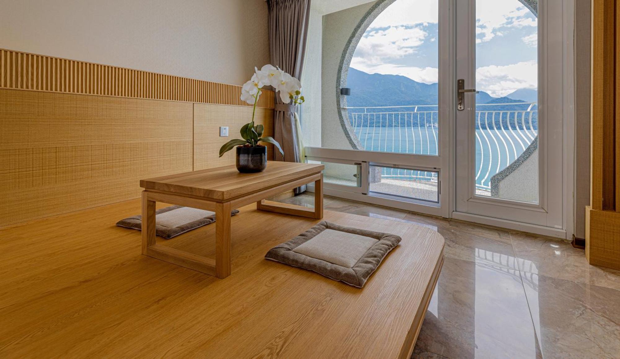 Sun Moon Lake Apollo Resort Hotel Юйчи Экстерьер фото